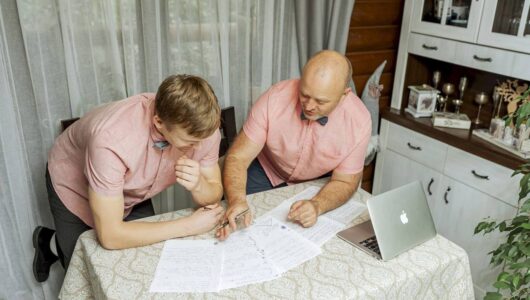 Мутити «схеми», чи створювати цінність?